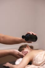 Aroma Oil Massage (Private Room)
