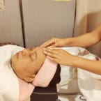 Gua Sha Facial & Acupressure Massage