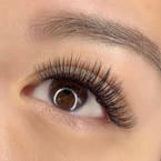 Volume Lashes Extension
