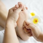 Foot Massage & Warm Herbal Compress