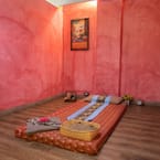 Thai massage + Aroma Gel