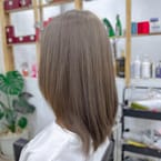 Women's Hair Wash