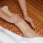 Foot Scrub & Massage