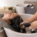Women's Shampoo & Blowdry