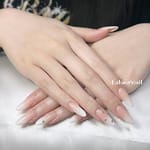 ทาสีเจลเล็บมือ