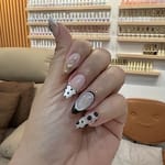 ทาสีเจลมือ