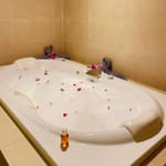Jacuzzi + Aromatherapy