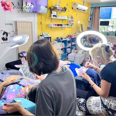 Nails Ploy Cafe Pathum Thani - SeeU Beauty
