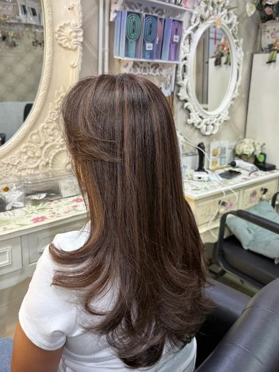 Oilly Hair Salon Bangkok Bangkok 10120 2 - SeeU Beauty