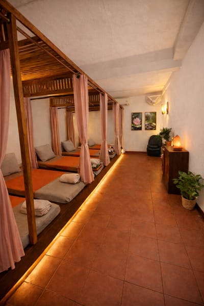 We Care Massage Bangkok - SeeU Beauty