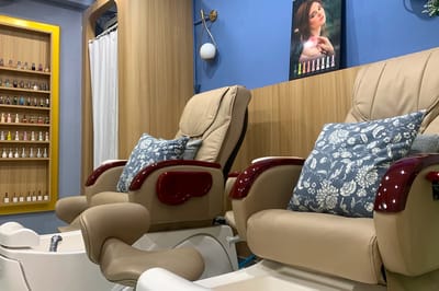 True Blue Nail Spa Bangkok - SeeU Beauty