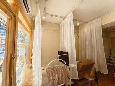 Saint beauty Bangkok 10330 2 - SeeU HeaderBg.webp
