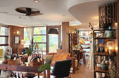 Mareeji Cafe & Casual Dining Bangkok 10110 3 - SeeU Nomad