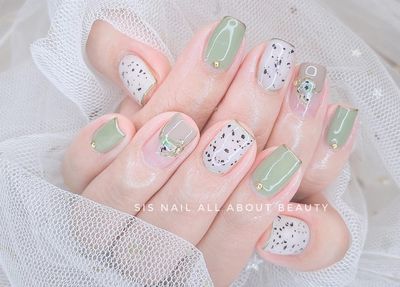 Sis Nail (Tha Phra Open Air Market) Bangkok 10600 3 - SeeU Beauty