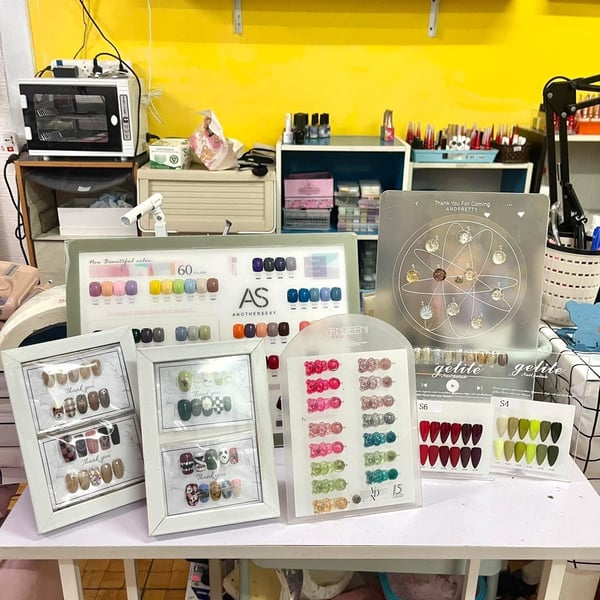 Nails Ploy Cafe Pathum Thani 12120 3 - SeeU Beauty