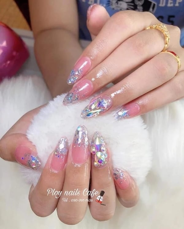 Nails Ploy Cafe Pathum Thani 12120 5 - SeeU Beauty