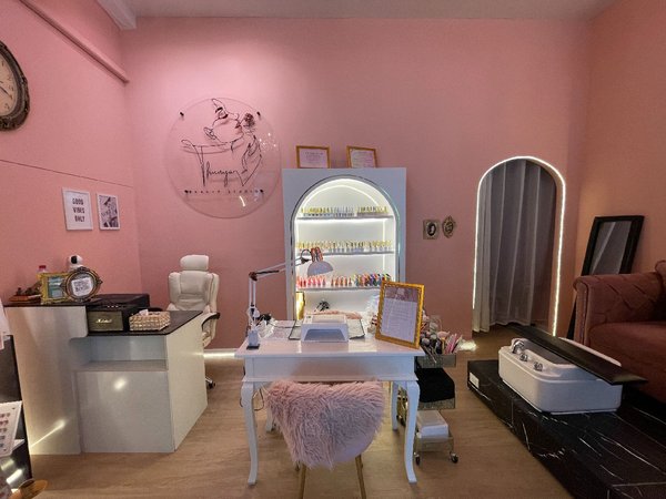 Thunya Beauty Studio Bangkok 10250 3 - SeeU Beauty