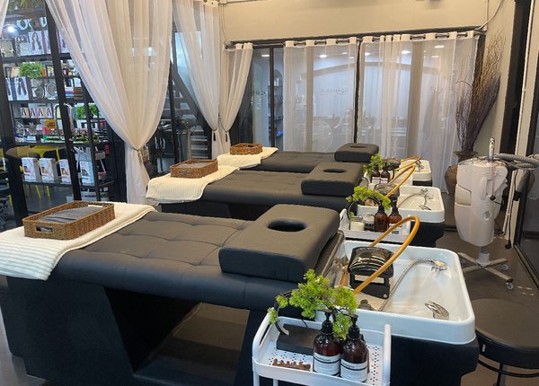 ADAM & EVE SALON AND HEAD SPA Bangkok 10250 1 - SeeU Beauty