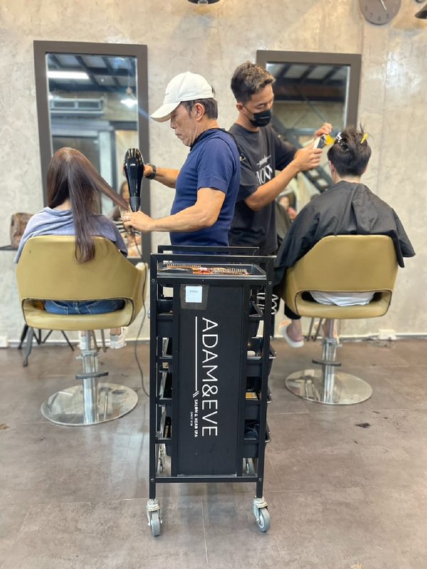 ADAM & EVE SALON AND HEAD SPA Bangkok 10250 9 - SeeU Beauty