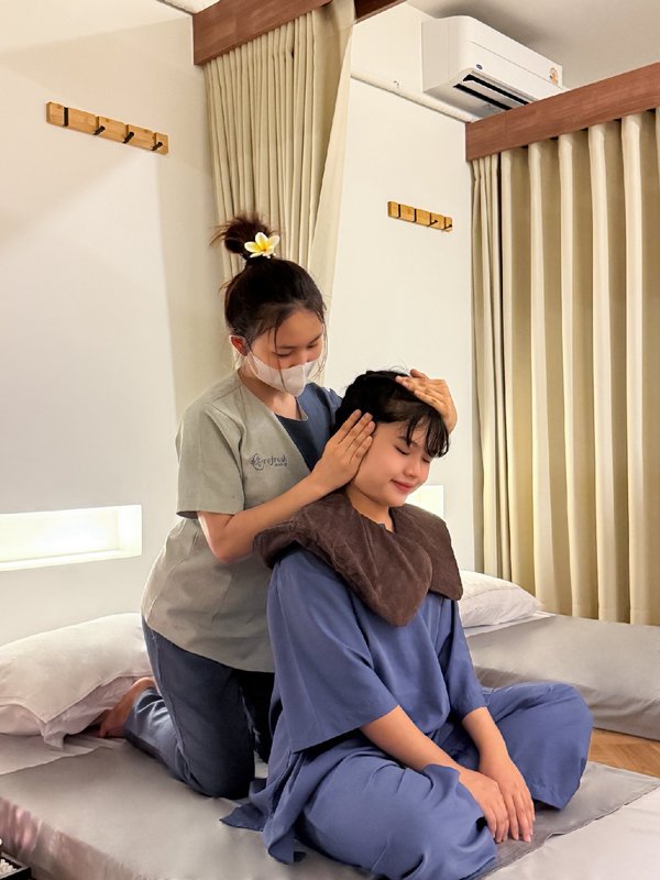 Refresh Massage Thonglor Bangkok 10110 3 - SeeU Beauty