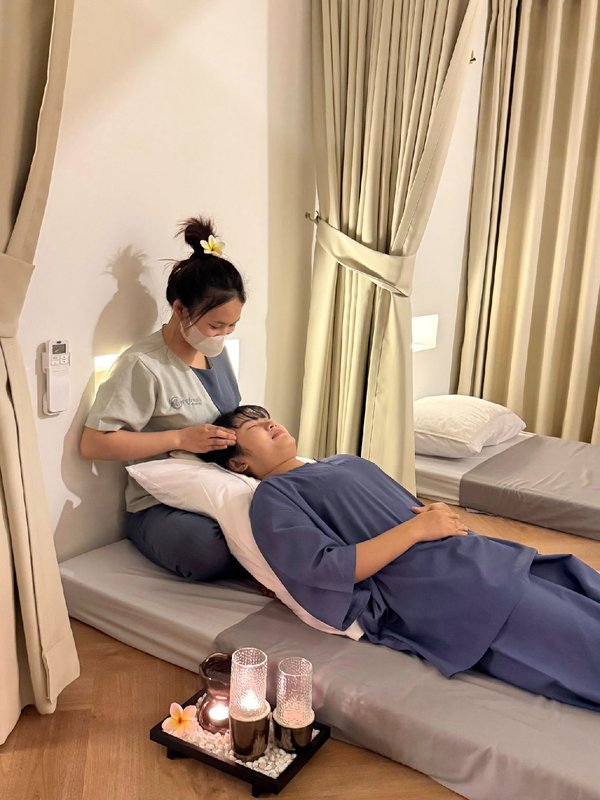 Refresh Massage Thonglor Bangkok 10110 4 - SeeU Beauty