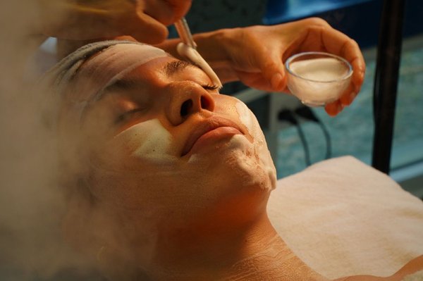 Abloom Holistic Clinic Sukhumvit 33 Bangkok 10110 1 - SeeU Beauty