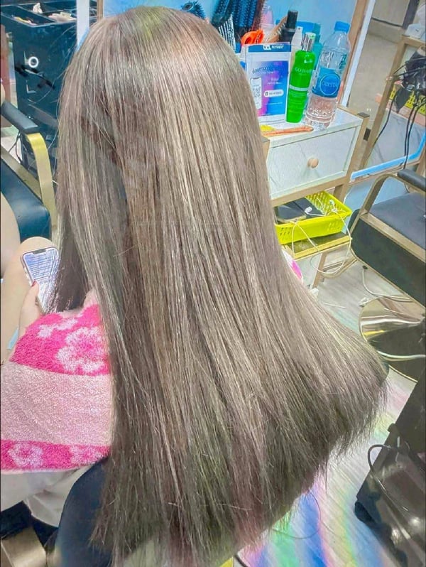 Takky Salon Bang Rak Bangkok 10500 4 - SeeU Beauty