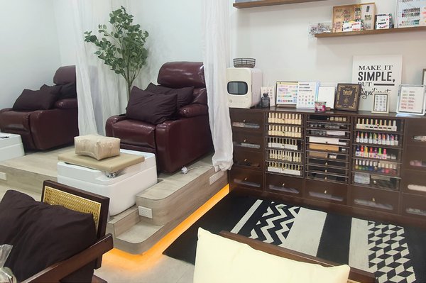 Proud Beauty Studio & Foot Fix Bangkok 10500 1 - SeeU Beauty
