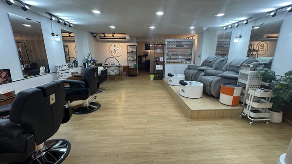 Evolve Hair Studio Bangkok 10110 8 - SeeU Beauty