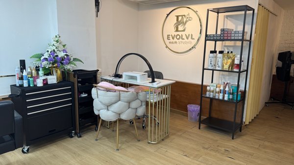 Evolve Hair Studio Bangkok 10110 11 - SeeU Beauty