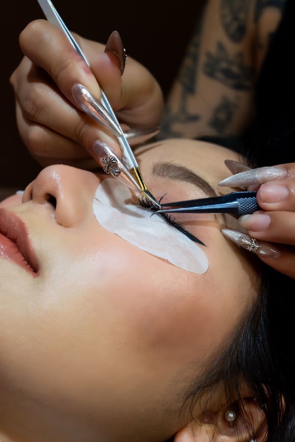Beautify Studio Bangkok – Eyelash & Nails (Platinum Mall) Bangkok 10400 3 - SeeU Beauty