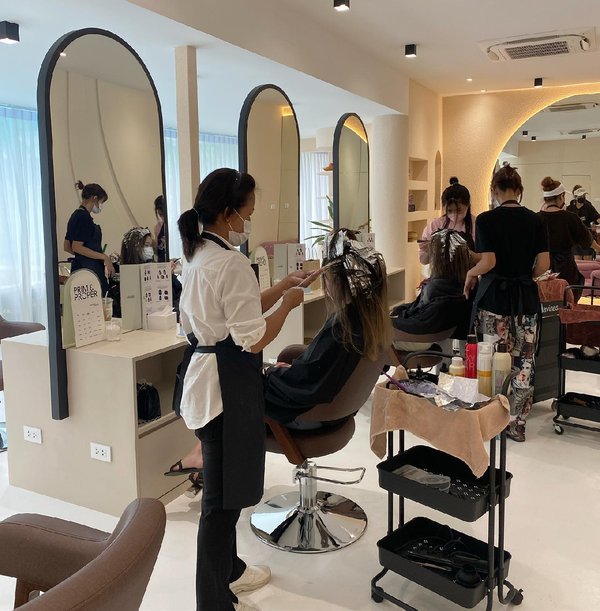 Prim and Proper Hair Bar Bangkok 10110 7 - SeeU Beauty