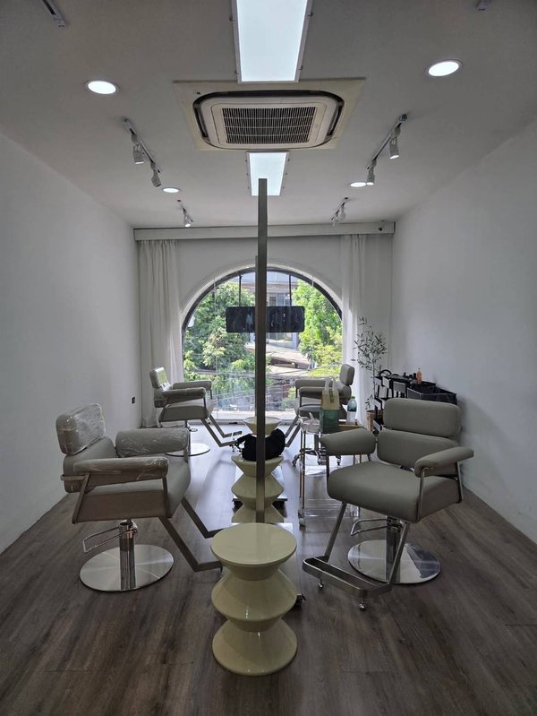REST head spa salon Thonglor (3rd floor) Bangkok 10110 18 - SeeU Beauty