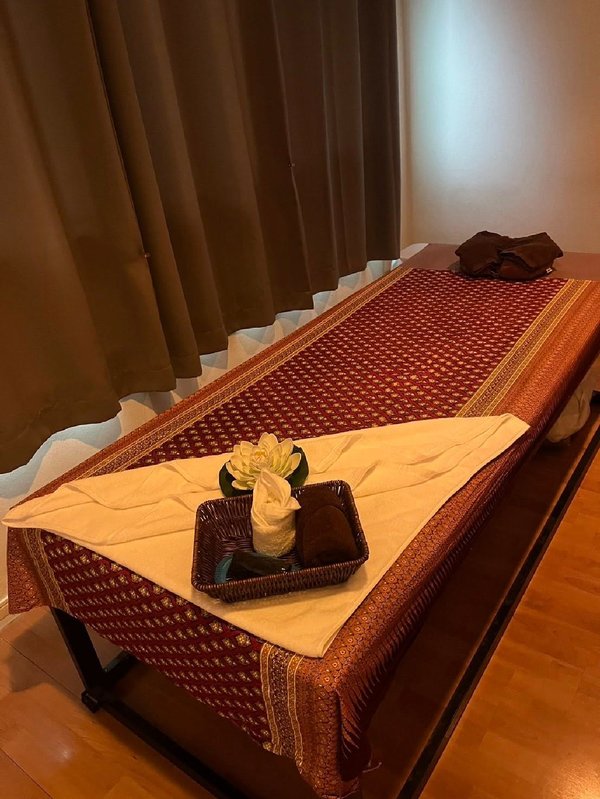 Real Thai Massage Bangkok 10250 2 - SeeU Beauty