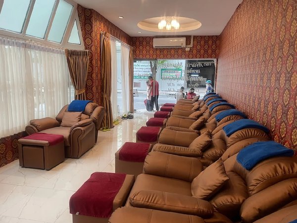 Avarin Massage Surawong Road Bangkok 10500 6 - SeeU Beauty