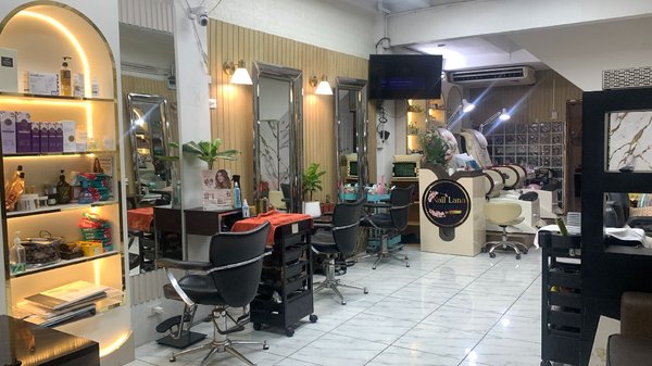 Aloha Beauty Salon in Samyan Bangkok 10330 4 - SeeU Beauty