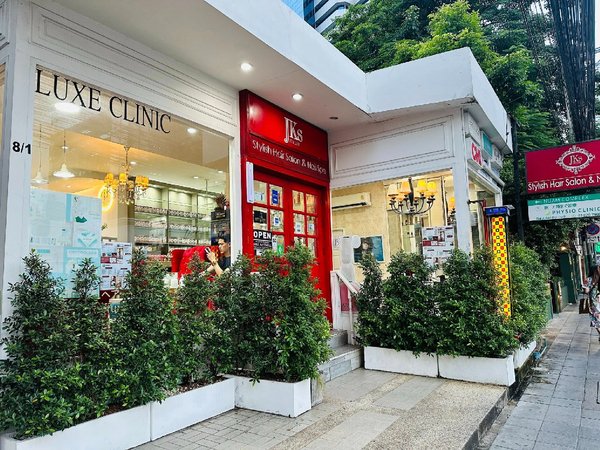 JKs Stylist Hair Salon & Nail Spa Bangkok 10110 1 - SeeU Beauty