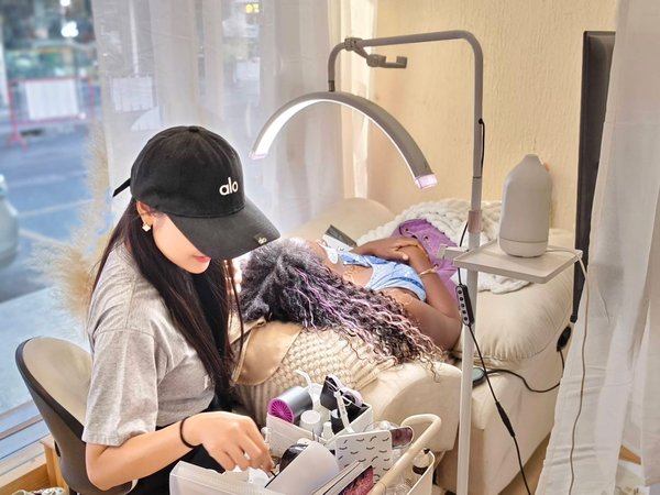 Saint beauty Bangkok 10330 9 - SeeU HeaderBg.webp