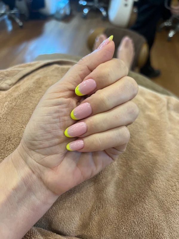 Instyle Nail MBK Bangkok 10330 10 - SeeU Beauty