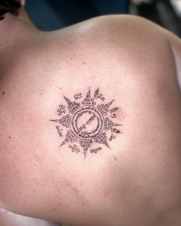YAWAN Tattoo Studio Bangkok Bangkok 10400 33 - SeeU Beauty