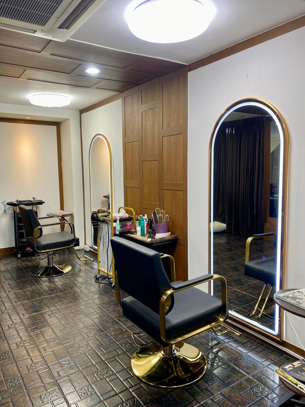 Antii Hair Salon Silom Bangkok 10500 17 - SeeU Beauty