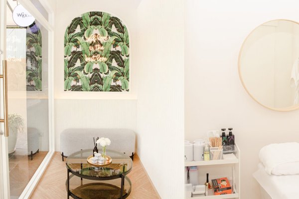Wax & Co Asoke Bangkok 10110 2 - SeeU Beauty