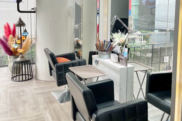 Blush Salon Bangkok 10500 1 - SeeU Beauty