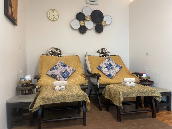 Metamorphosis Hair Salon & Massage Bangkok 10200 10 - SeeU Beauty