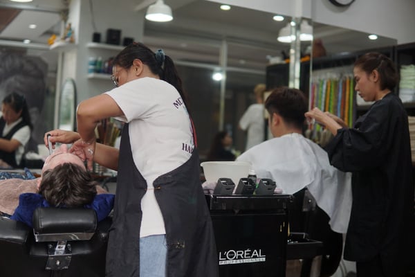 Metamorphosis Hair Salon & Massage Bangkok 10200 12 - SeeU Beauty