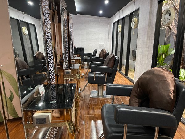 Cheongdam Hair Design - Hair Salon Thong Lo Bangkok 10110 7 - SeeU Beauty