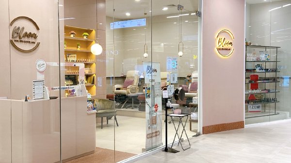 Bloom Nail Spa & Eyelash Bangkok 10330 1 - SeeU Beauty
