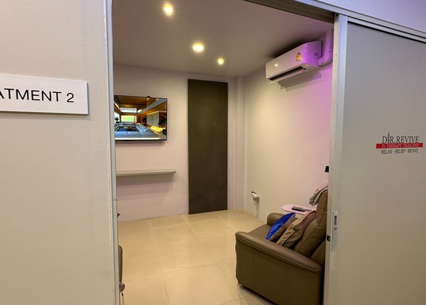 DR.REVIVE (Sukhumvit) Bangkok 10110 6 - SeeU Beauty