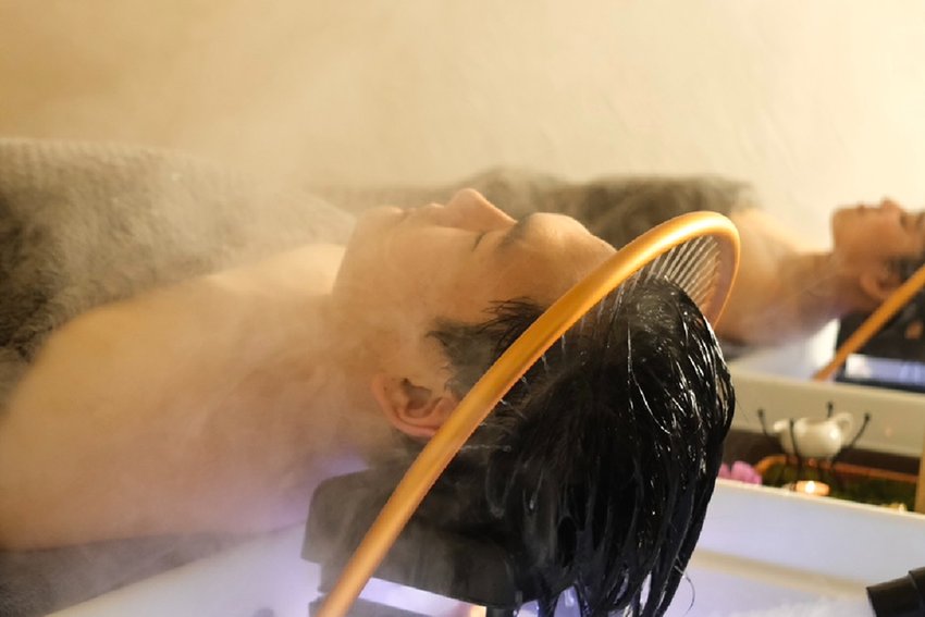 CALMY CORNER RELAXING HEAD SPA & SALON Bangkok 10500 1 - SeeU Beauty