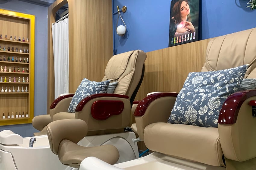 True Blue Nail Spa Bangkok 10110 1 - SeeU Beauty